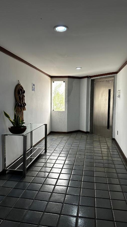 Apartamento Inteiro Frente Ao Mar De Ondina Salvador Exteriér fotografie